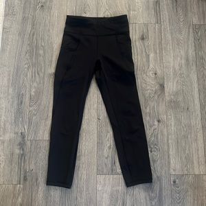 Lululemon leggings: Wunder Train High-Rise Crop with Pockets 23"